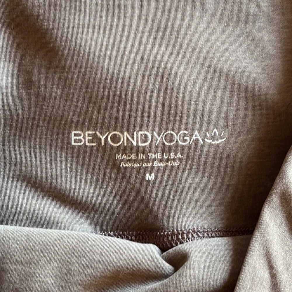 Beyond Yoga Spacedye Out of Pocket High Waisted Midi Leggings